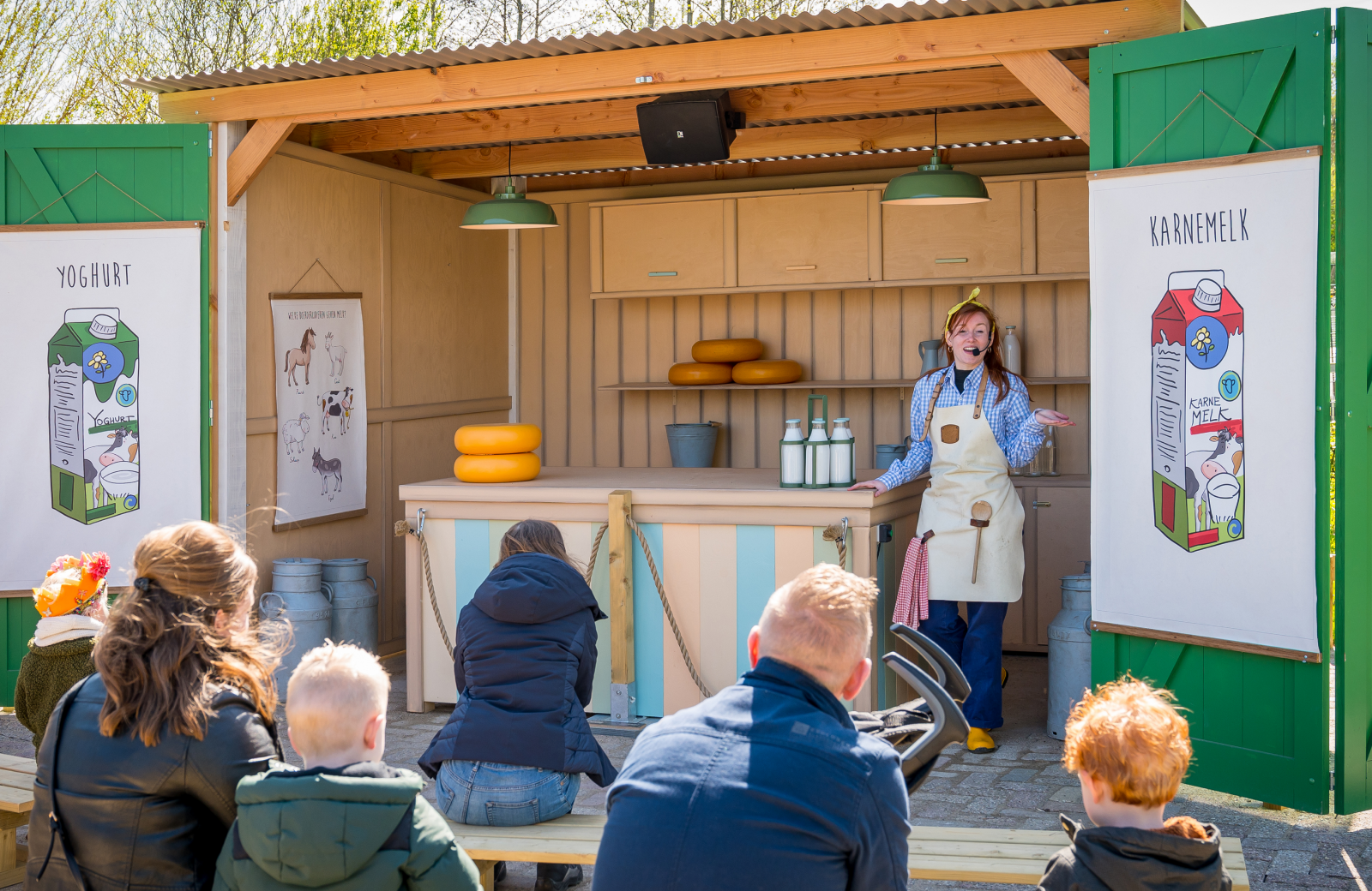Educational Farm Barn Shows